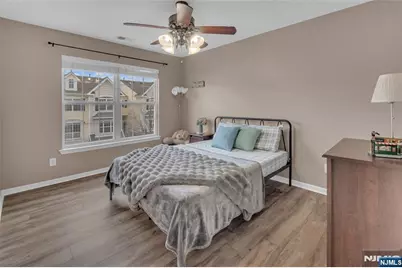 22 Marina Drive, Bayonne, NJ 07002 - Photo 13