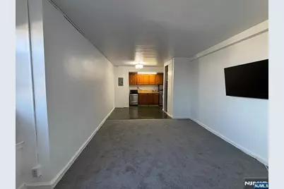 3091 Edwin 5D #5D, Fort Lee, NJ 07024 - Photo 17