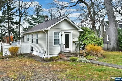 34 Summit Avenue, Waldwick, NJ 07463 - Photo 1