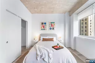 10 Commerce Ct 2E, Newark, NJ 07102 - Photo 9