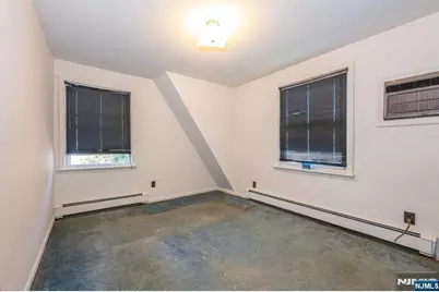 88 Avenue B, Haledon, NJ 07508 - Photo 19