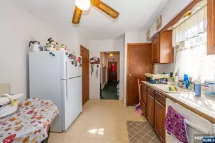 88 Avenue B, Haledon, NJ 07508 - Photo 15