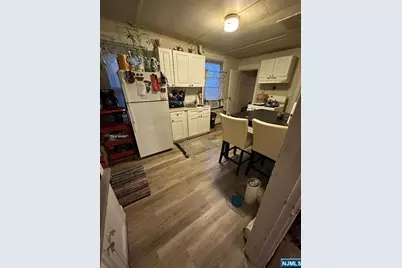 88 Avenue B, Haledon, NJ 07508 - Photo 29