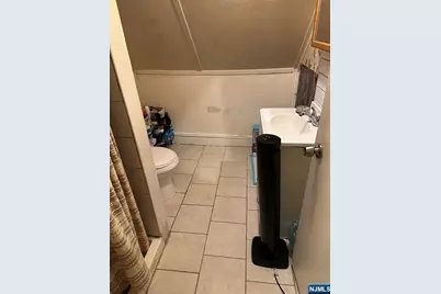 88 Avenue B, Haledon, NJ 07508 - Photo 31