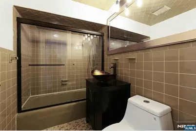 80 Prospect Avenue, Woodcliff Lake, NJ 07677 - Photo 27