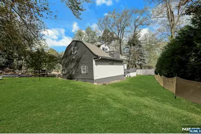 80 Prospect Avenue, Woodcliff Lake, NJ 07677 - Photo 33