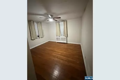 26-02 High Street F #F, Fair Lawn, NJ 07410 - Photo 9