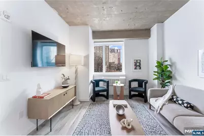 10 Commerce Court 3C #3C, Newark, NJ 07102 - Photo 7