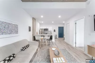 10 Commerce Court 3C #3C, Newark, NJ 07102 - Photo 9