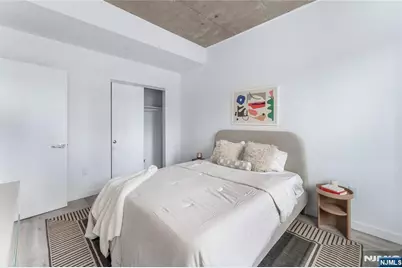 10 Commerce Court 3C #3C, Newark, NJ 07102 - Photo 13