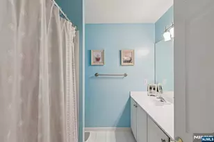 6 Sherry Ct, Wayne, NJ 07470 - Photo 17