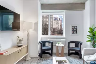 10 Commerce Ct 2A, Newark, NJ 07102 - Photo 7