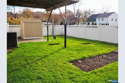 744 Hamilton Avenue 1 #1, Ridgefield, NJ 07657 - Photo 29