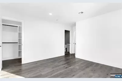 173 Columbia Avenue, Irvington, NJ 07111 - Photo 23