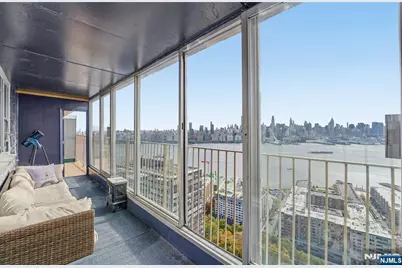 6040 Boulevard East 32E #32E, West New York, NJ 07093 - Photo 11