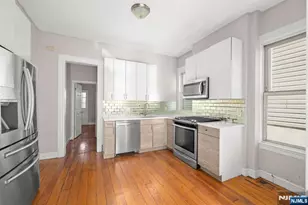 122 18th St, Union City, NJ 07087 - Photo 5