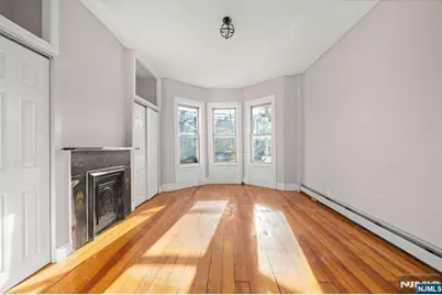 122 18th Street, Union City, NJ 07087 - Photo 3