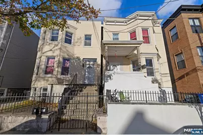 124 18th Street, Union City, NJ 07087 - Photo 3