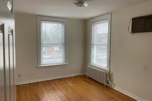 31-11 Broadway 2, Fair Lawn, NJ 07410 - Photo 3