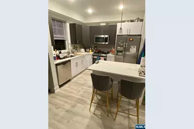 237 Lincoln Avenue 201 #201, Cliffside Park, NJ 07010 - Photo 3