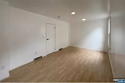 118 14th Street, Prospect Park, NJ 07508 - Photo 5