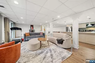 639 Pawnee Ln, Franklin Lakes, NJ 07417 - Photo 29