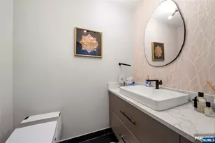 639 Pawnee Ln, Franklin Lakes, NJ 07417 - Photo 15