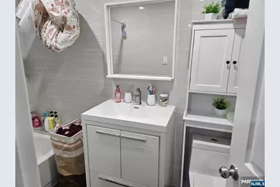 12 Wright Avenue, Jersey City, NJ 07306 - Photo 9