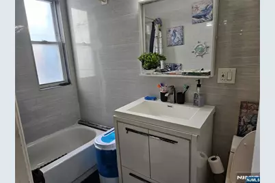 12 Wright Avenue, Jersey City, NJ 07306 - Photo 17