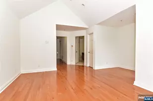 126 Blue Heron Dr, Secaucus, NJ 07094 - Photo 15