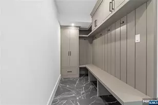 460 Greenmount Ave, Cliffside Park, NJ 07010 - Photo 29