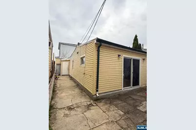 400 Cliff Street, Fairview, NJ 07022 - Photo 9