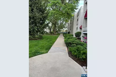 448 River Road, Nutley, NJ 07110 - Photo 5