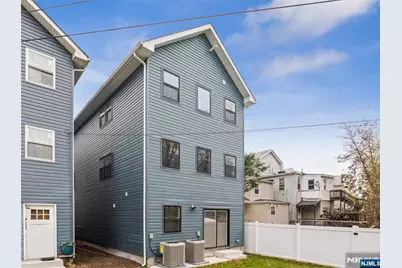 84 Hollywood Avenue 1 #1, East Orange, NJ 07018 - Photo 21