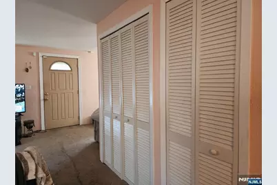 24 Roseland Avenue, Wanaque, NJ 07420 - Photo 5