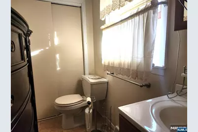 24 Roseland Avenue, Wanaque, NJ 07420 - Photo 13