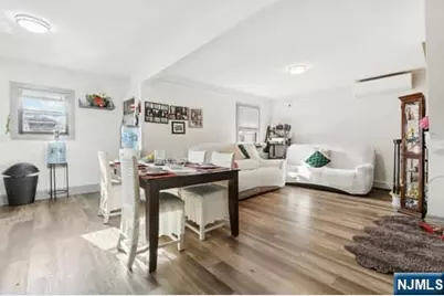 7 Laird Place, Cliffside Park, NJ 07010 - Photo 27