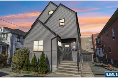 7 Laird Place, Cliffside Park, NJ 07010 - Photo 1