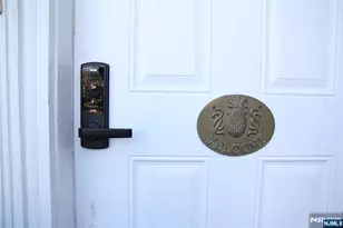 284 Hickory Ave, Tenafly, NJ 07670 - Photo 33