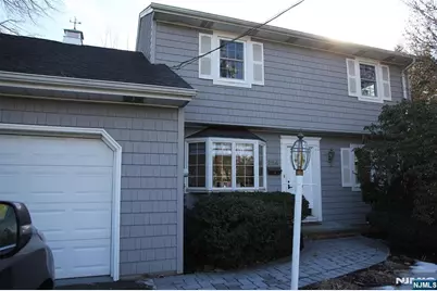 284 Hickory Avenue, Tenafly, NJ 07670 - Photo 29