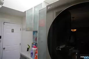 284 Hickory Ave, Tenafly, NJ 07670 - Photo 21