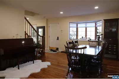 284 Hickory Avenue, Tenafly, NJ 07670 - Photo 5