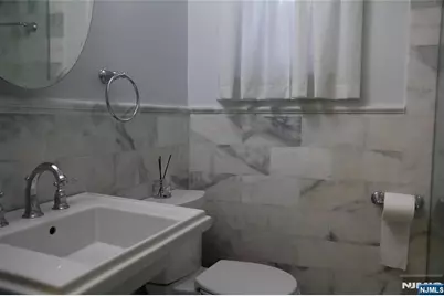 284 Hickory Avenue, Tenafly, NJ 07670 - Photo 11