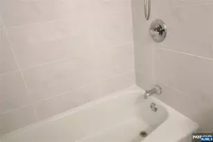 1600 Center Ave 12C, Fort Lee, NJ 07024 - Photo 23