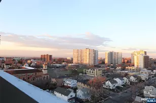 1600 Center Ave 12C, Fort Lee, NJ 07024 - Photo 33