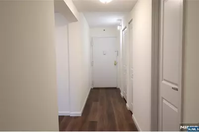 1600 Center Avenue 12C #12C, Fort Lee, NJ 07024 - Photo 3