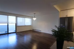 1600 Center Ave 12C, Fort Lee, NJ 07024 - Photo 15