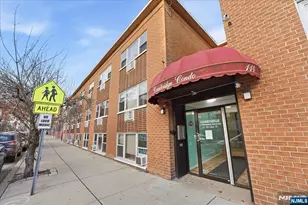 120 32nd Street 2N, Union City, NJ 07087 - Photo 15