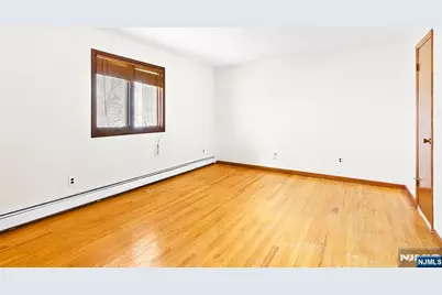 325 Brinkerhoff Avenue 2 #2, Palisades Park, NJ 07650 - Photo 11