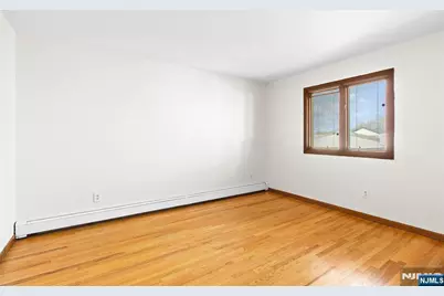 325 Brinkerhoff Avenue 2 #2, Palisades Park, NJ 07650 - Photo 9